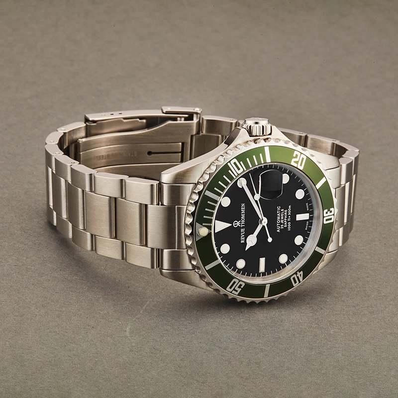 Revue Thommen Diver XL Men's Watch Model 17571.2134 - Image 3