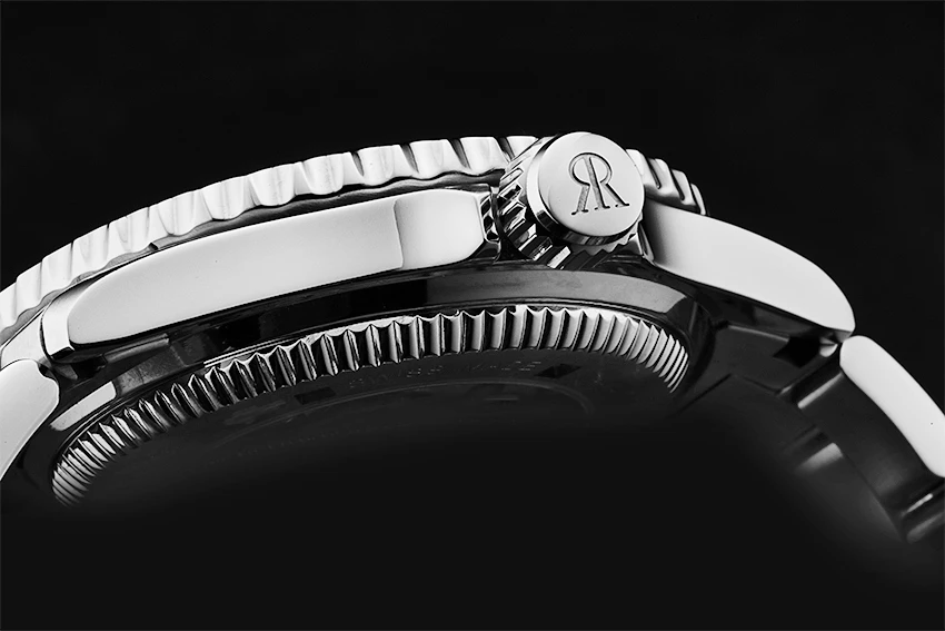 Revue Thommen Diver GMT Men's Watch Model 17572.2135 - Image 2