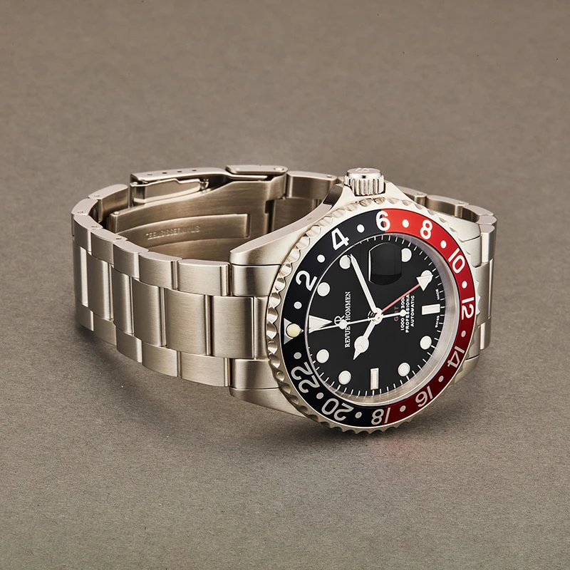 Revue Thommen Diver GMT Men's Watch Model 17572.2136 - Image 3